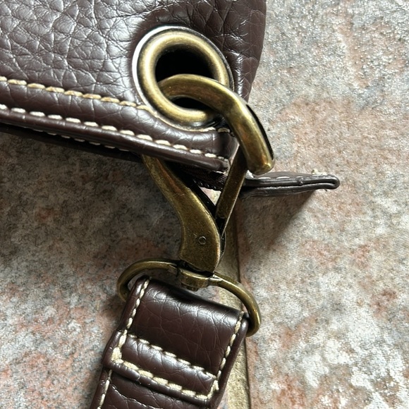 Vegan Crossbody Bag - Picture 12 of 13